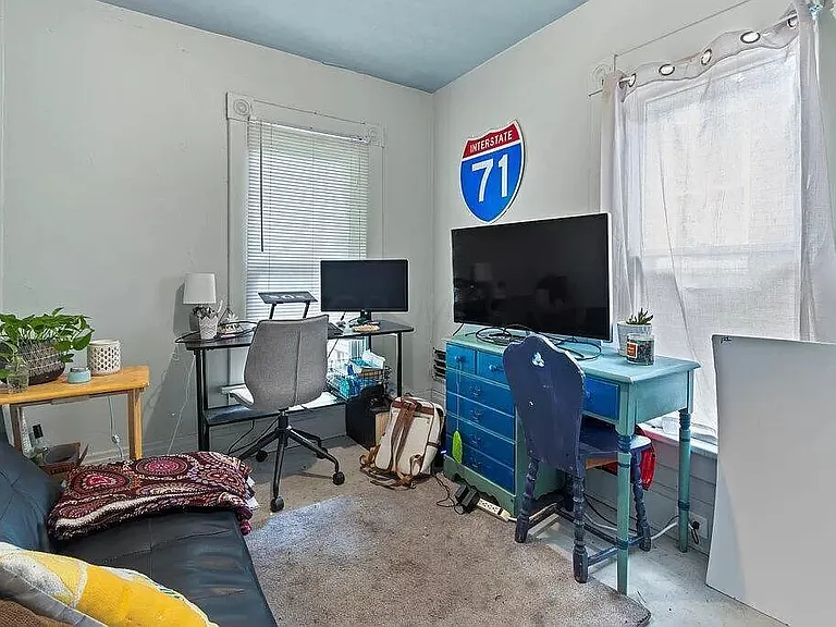 2076 N 4th St — Photo 15