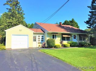 11 Gary Ave, New Hartford, NY 13413