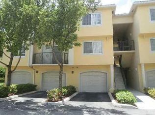 500 Crestwood Ct N APT 517, Royal Palm Beach, FL 33411