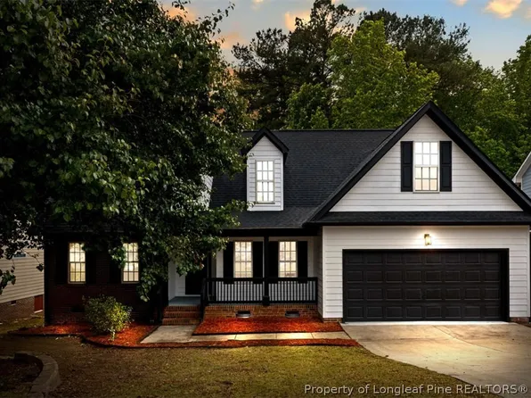 8741 Grouse Run Ln, Fayetteville, NC 28314