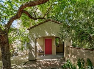 999 E Cottonwood Rd, Palm Springs, CA 92262