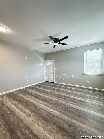 1 bed, 1.0 bath, 700 sqft, $1,000 — Photo 4