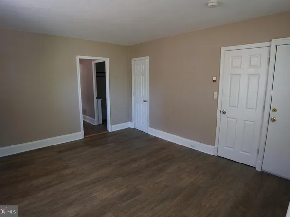 2 Aigburth Rd APT 1, Towson, MD 21286