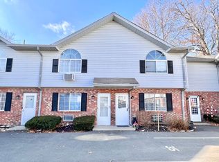 975 Meriden Rd APT 44, Waterbury, CT 06705