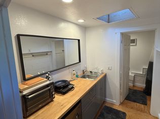 2 Scott St #B, Woodacre, CA 94973