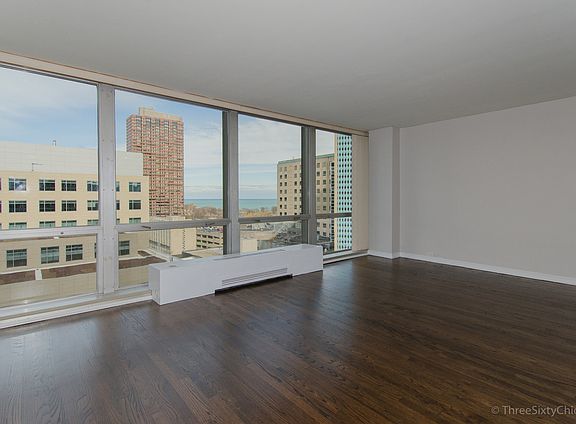 3rd image of 330 W Diversey Pkwy APT 1206