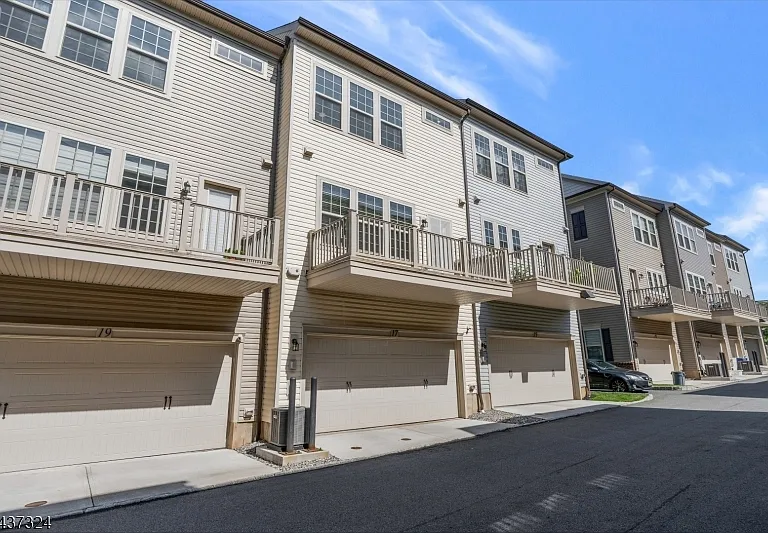 17 Gala Ct — Photo 23