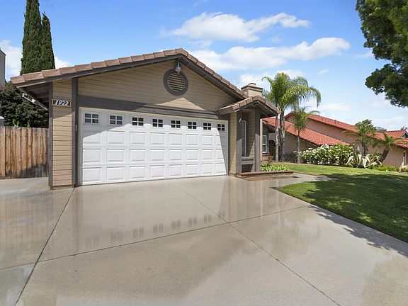 3rd image of 1922 Lynwood Cir