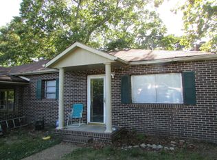 43 Redd Rd, Rossville, GA 30741