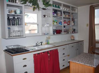 2832 N Pierce St, Milwaukee, WI 53212