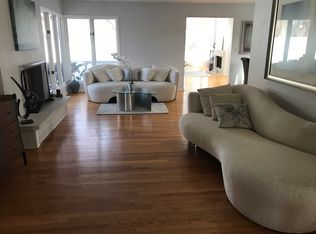 633 Hill St, Highland Park, IL 60035