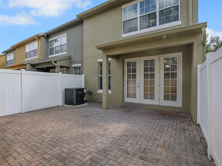 12702 Salomon Cove Dr — Photo 19