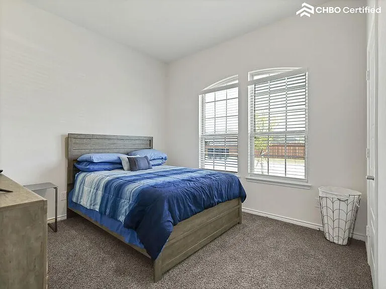 1505 Estivella Dr — Photo 19