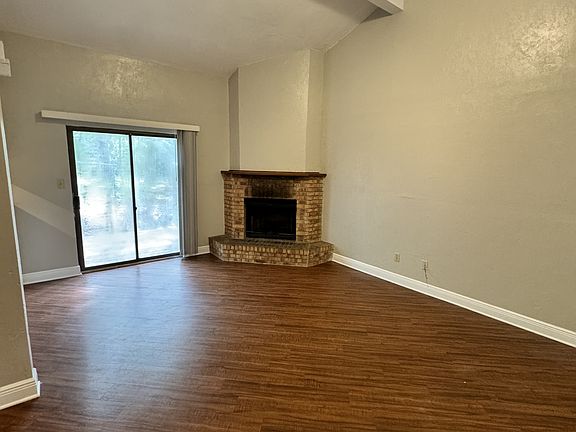 4th image of 1219 Stone Greene St
