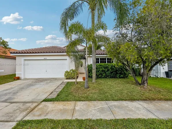 18025 SW 13th St, Pembroke Pines, FL 33029