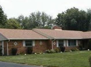 4832 Far Hills Ave, Dayton, OH 45429
