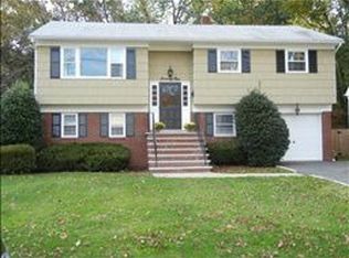 71 Seaman Rd, West Orange, NJ 07052