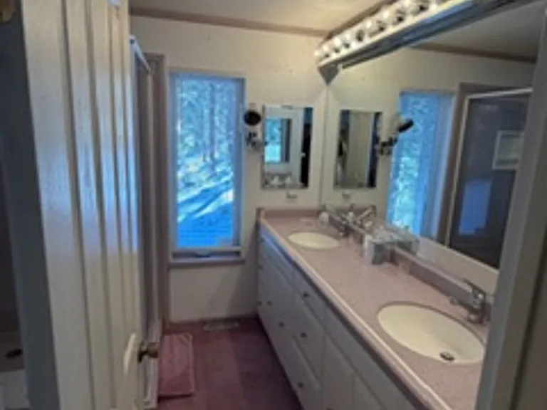 949 Dana Ct #13 — Photo 8