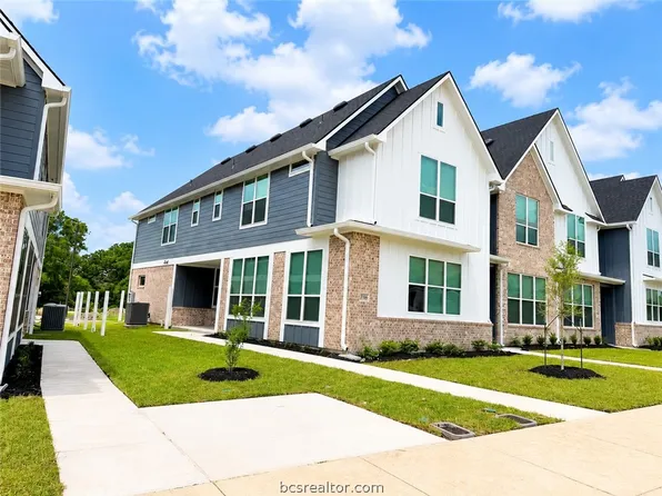 2148 Big River St, College Station, TX 77840
