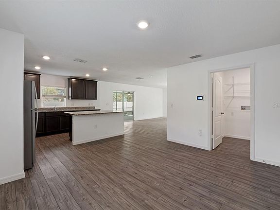 5th image of 1136 SEA PINES COURT