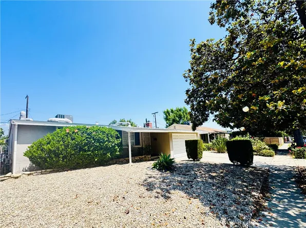 8636 Ranchito Ave, Panorama City, CA 91402