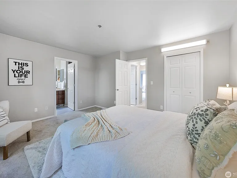 16219 Northup Way #C204 — Photo 12