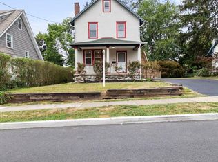 10 E Marthart Ave Floor 2, Havertown, PA 19083