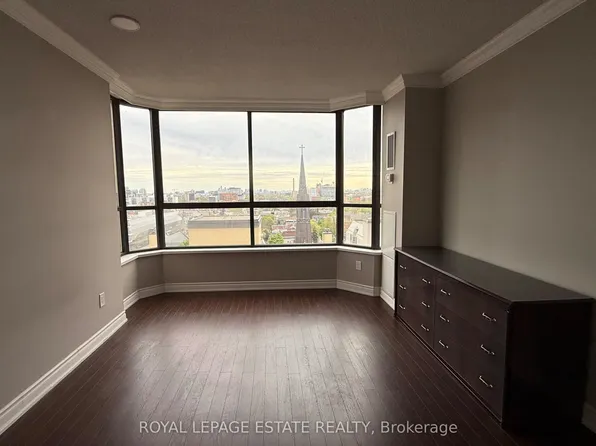 280 Simcoe St #Penthouse 3, Toronto, ON M5T 2Y5
