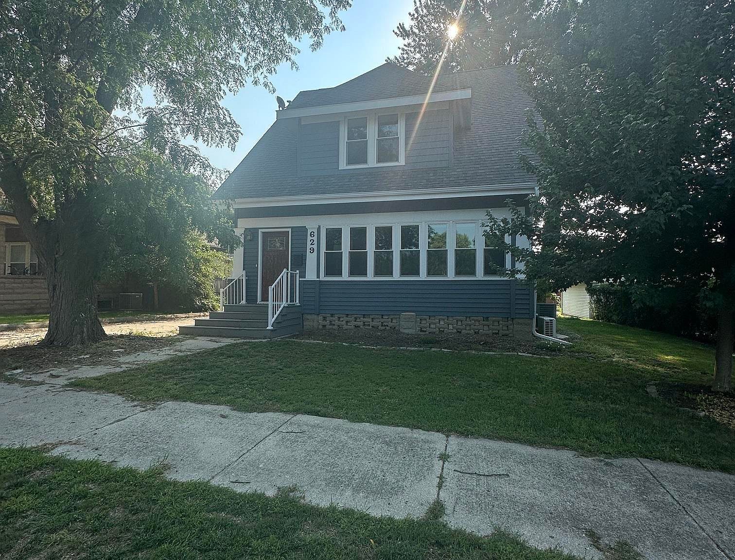 629 7th Ave, Sheldon, IA 51201 MLS 822005 Zillow