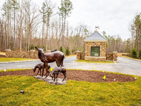 980 Fawn Haven Dr, Powhatan, VA 23113