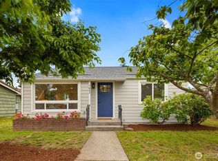 7843 Yakima Ave, Tacoma, WA