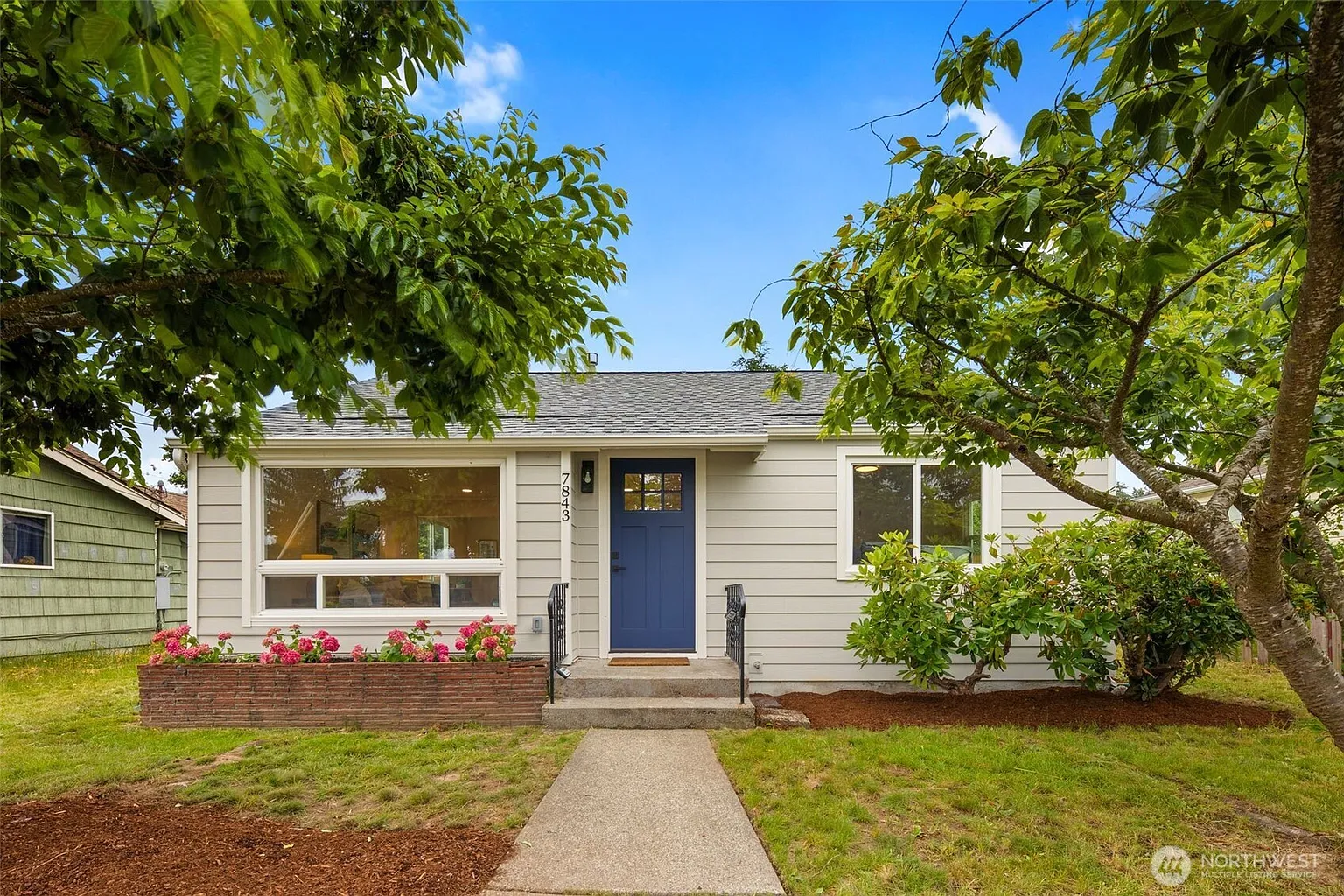 7843 Yakima Avenue photo 1