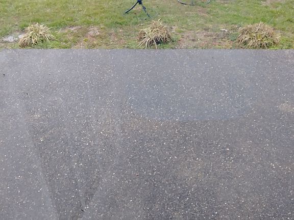 4th image of 125 Brooke Ct