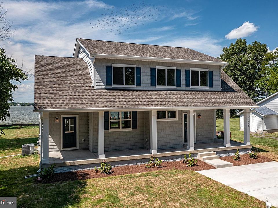 1st image of 21082 Parker Ln