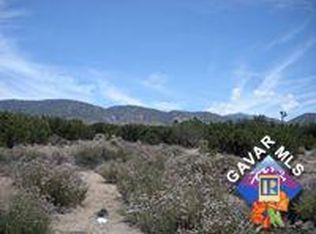 247 Saint, Llano, CA 93544