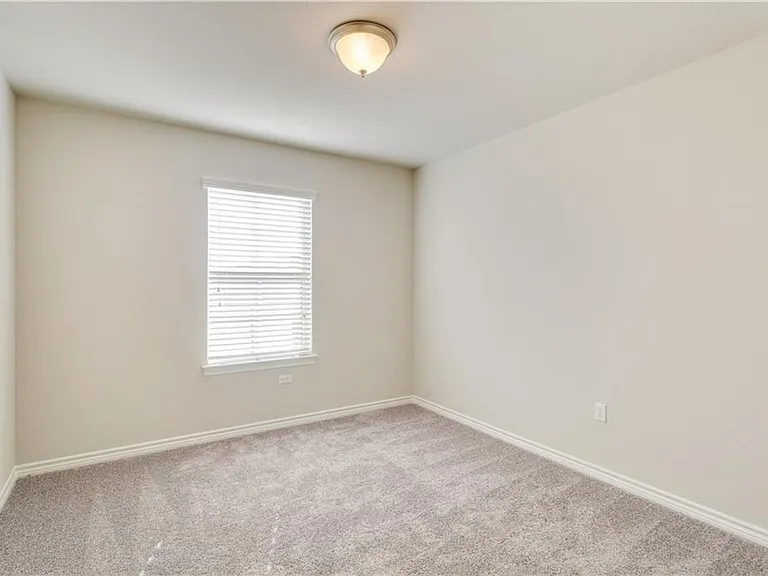 14202 McCoy Loop — Photo 20