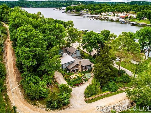 3rd image of 27 Rock Hill Dr