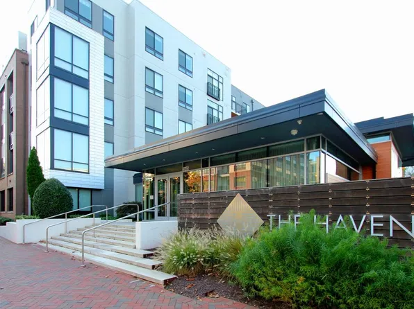 145 Riverhaven Dr #233, National Harbor, MD 20745
