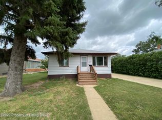 225 B St N, Richardton, ND 58652