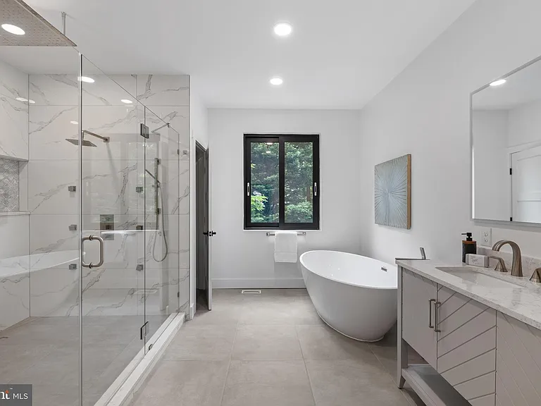 354 Winding Way — Photo 37