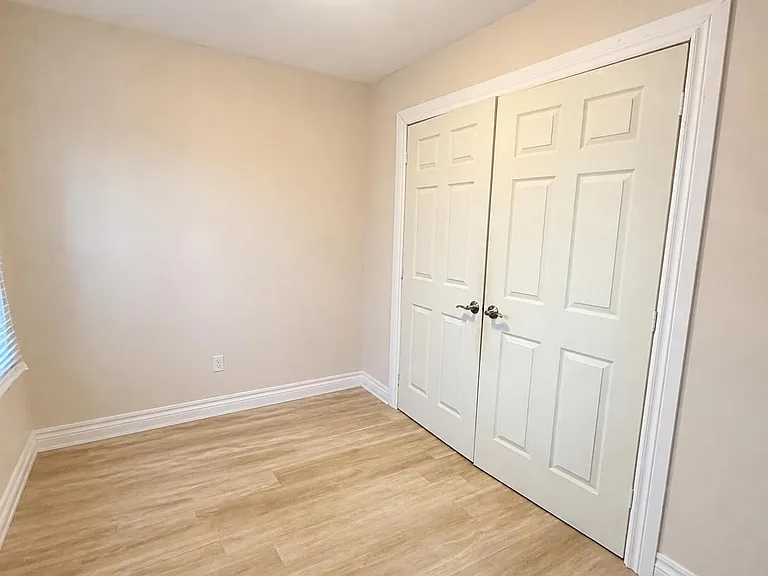 429 Bruce Ave #3 — Photo 9