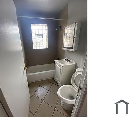 4th image of 7751 S Yates Blvd APT 1A