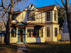 2727 Polk St NE, Minneapolis, MN