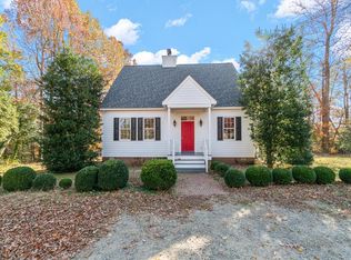 690 Glebe Landing Rd #B, Center Cross, VA 22437