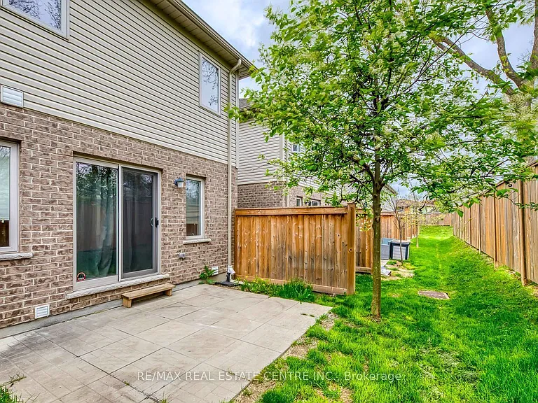 50 Pinnacle Dr #23 — Photo 24