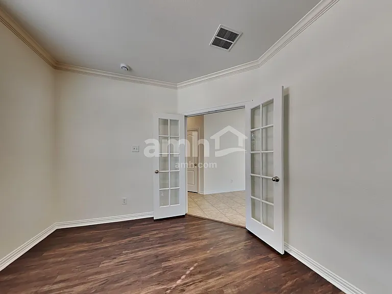 813 Lovebird Ln — Photo 24