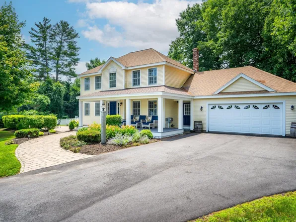 40 River Woods Drive, Scarborough, ME 04074