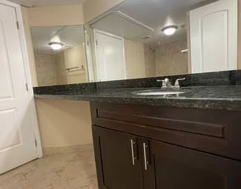 2850 N Oakland Forest Dr #308 — Photo 24