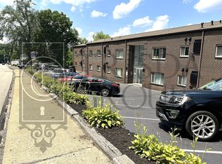 336 Perry Hwy APT 202, Pittsburgh, PA 15229