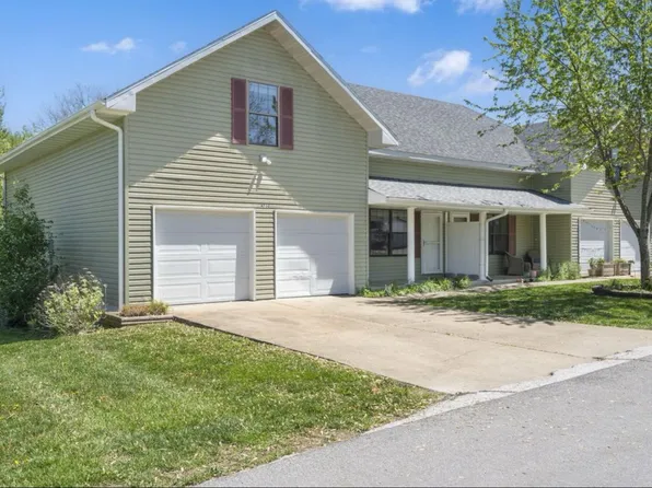 4710 N 15th St, Ozark, MO 65721